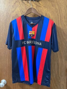 FC Barcelona Fan Soccer Jersey Shirt Size Large Navy Blue Red Center Crest